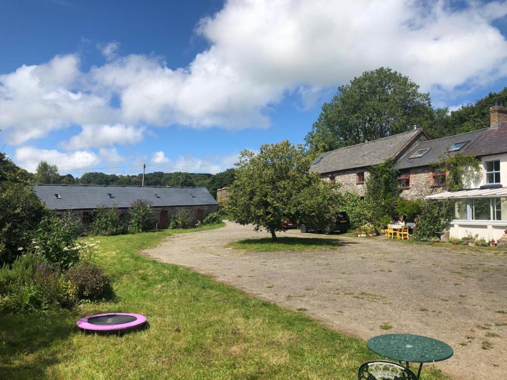 Gernos Farmhouse Llandysul Ngoại thất bức ảnh